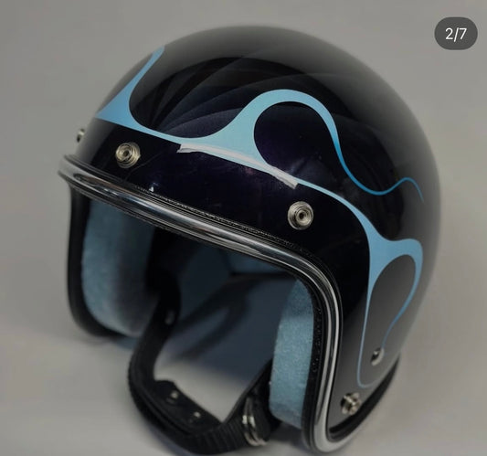 *PRE ORDER* Perimeter Flame Helmet (no leaf pin striping)