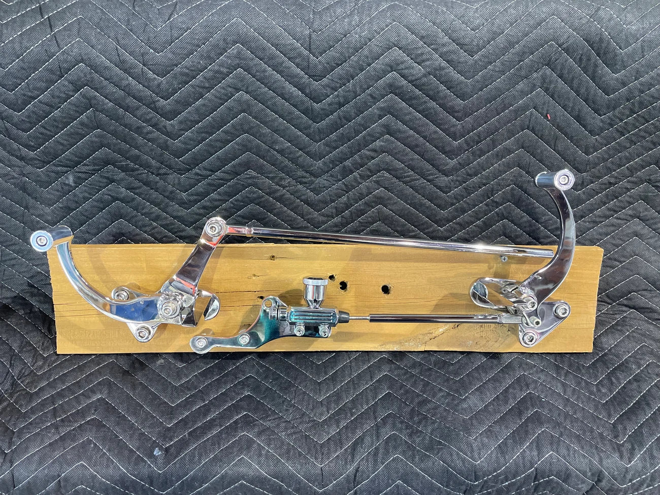 FURTHER FORWARD MID CONTROLS (SHOW POLISHED)